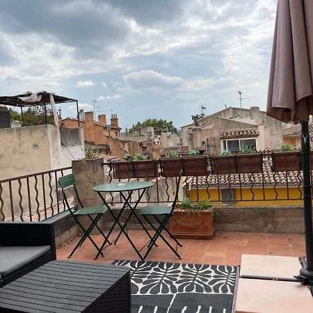 Une Terrasse Sur Les Toits Aix-en-Provence Esterno foto